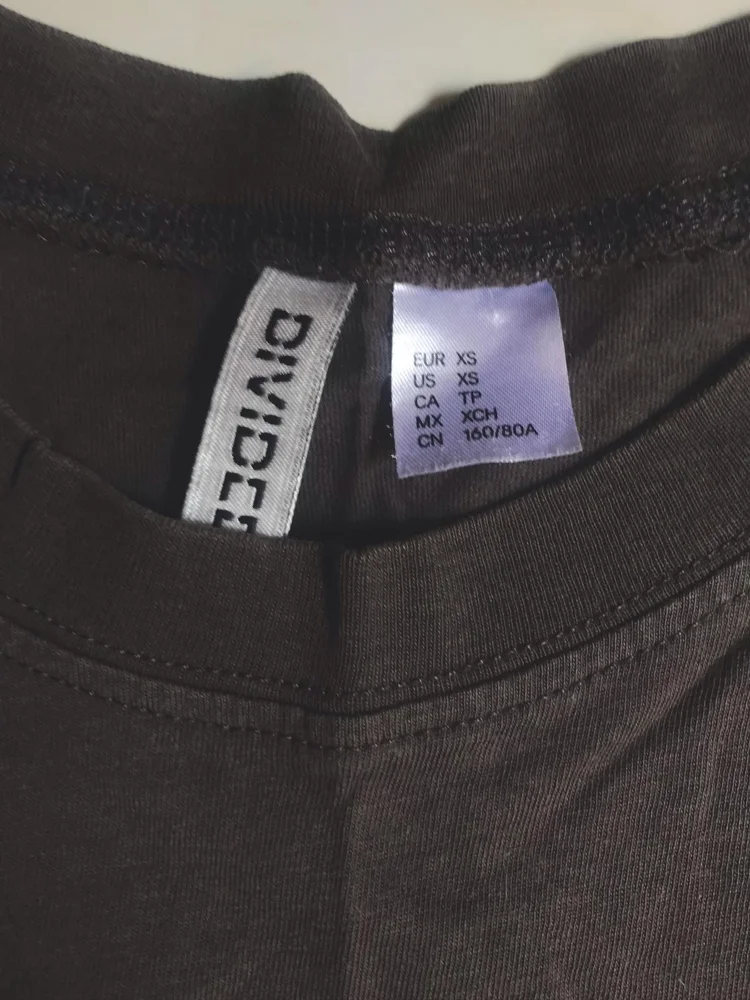 H&M T-shirts, size XS / 34 / 6, photo 3