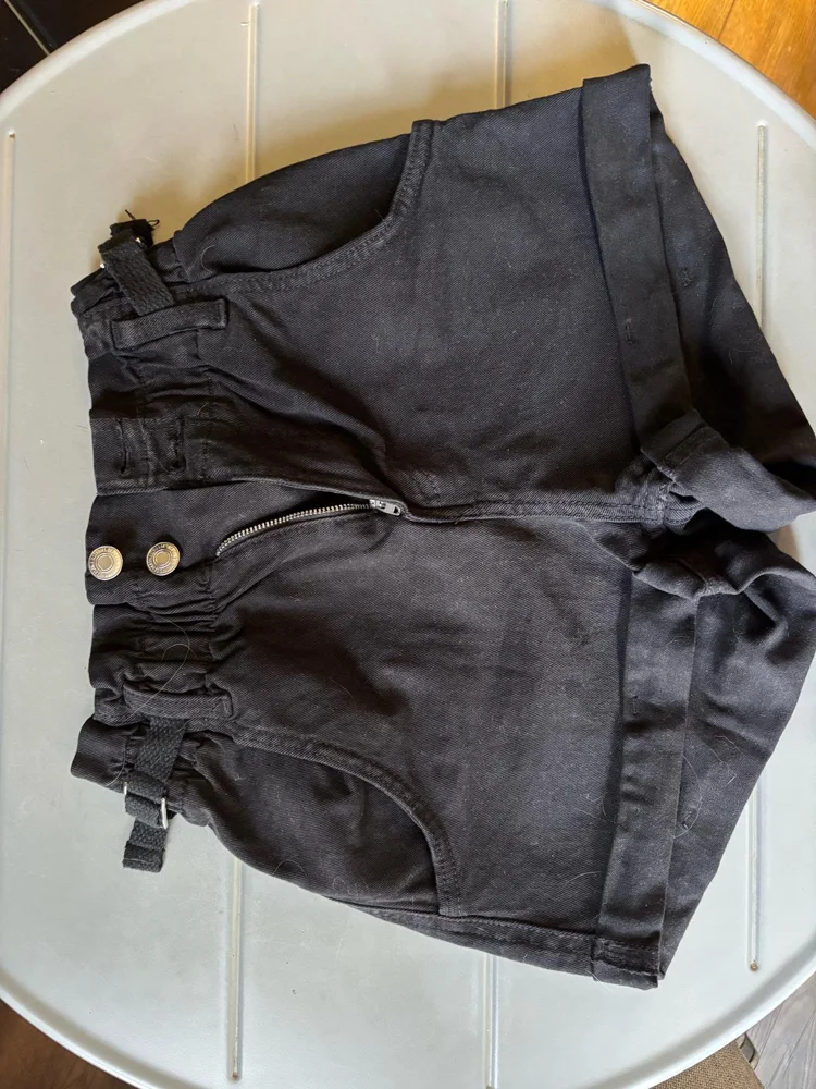 Bershka Shorts