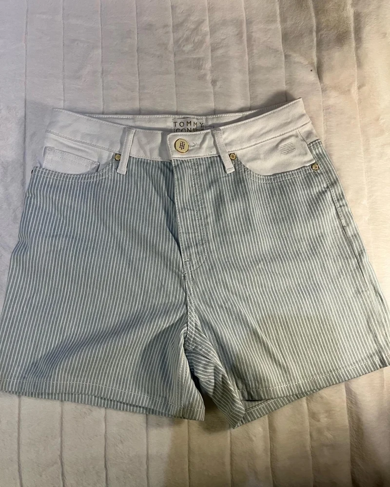 Tommy Hilfiger Shorts, size Other, photo 2