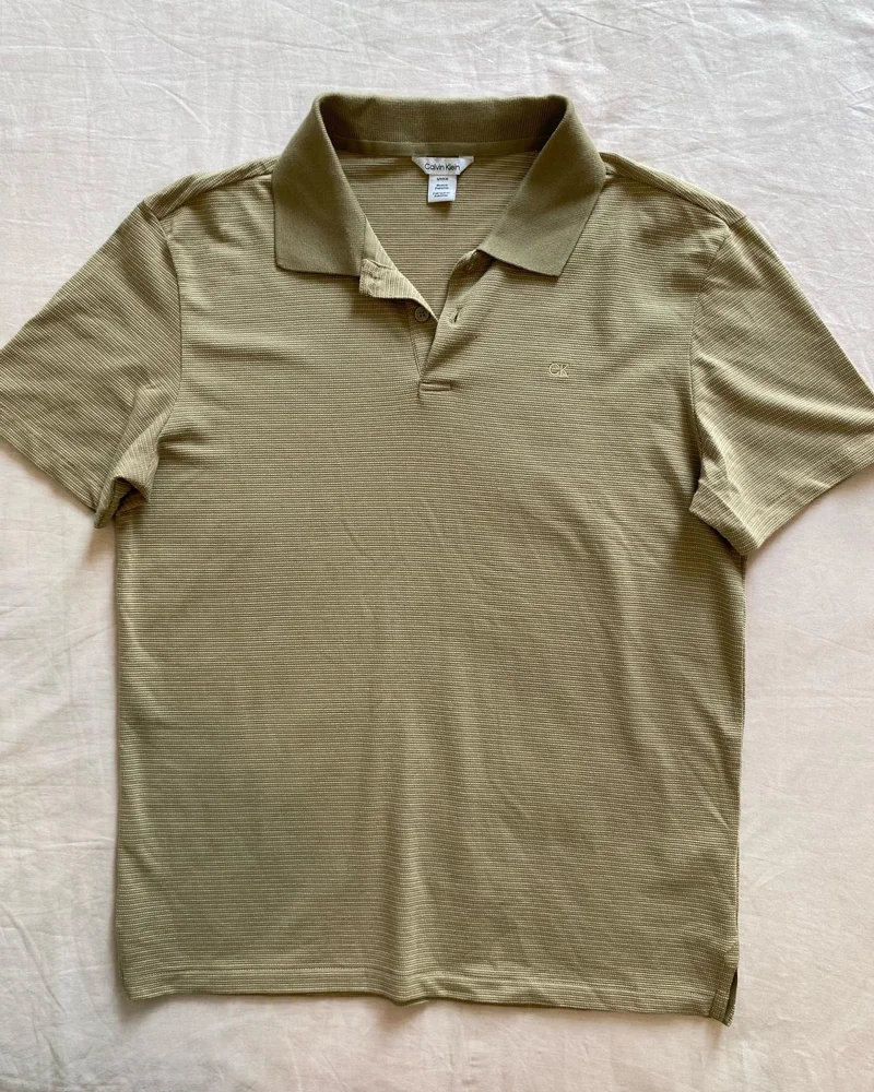 Calvin Klein T-shirts