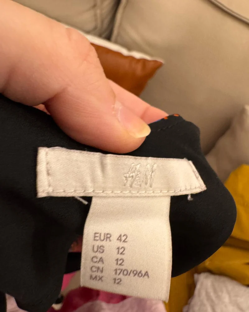 H&M T-shirts, size XL / 42 / 14, photo 2