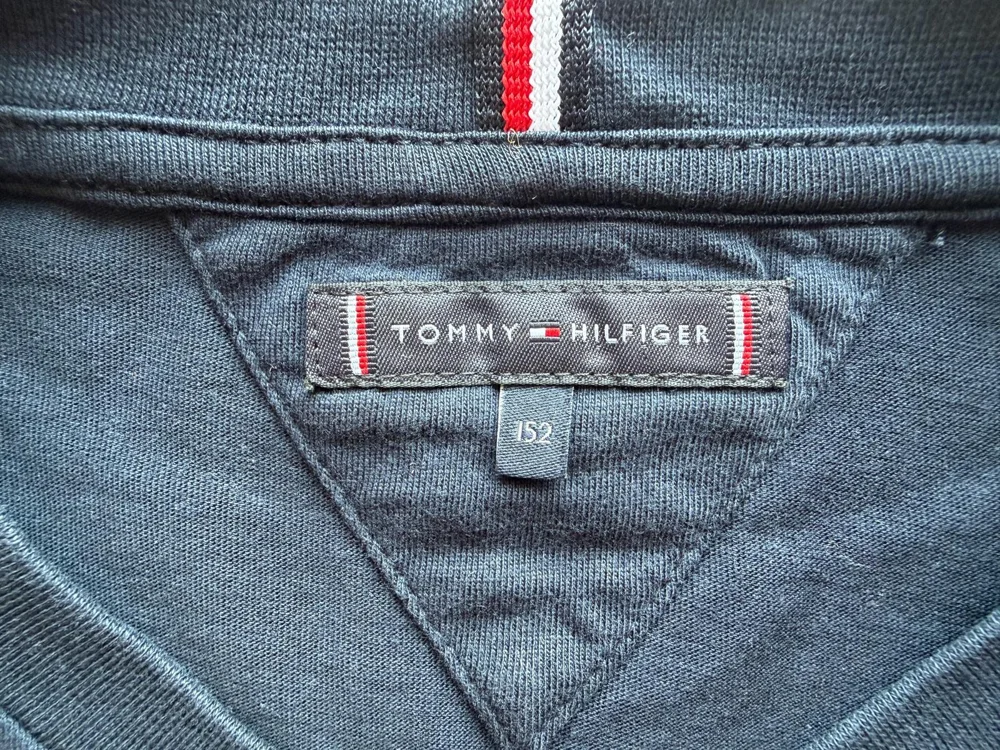 Tommy Hilfiger Tops, size 12y, photo 2