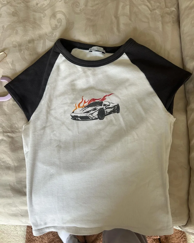 Bershka T-shirts, size L / 40 / 12, photo 3