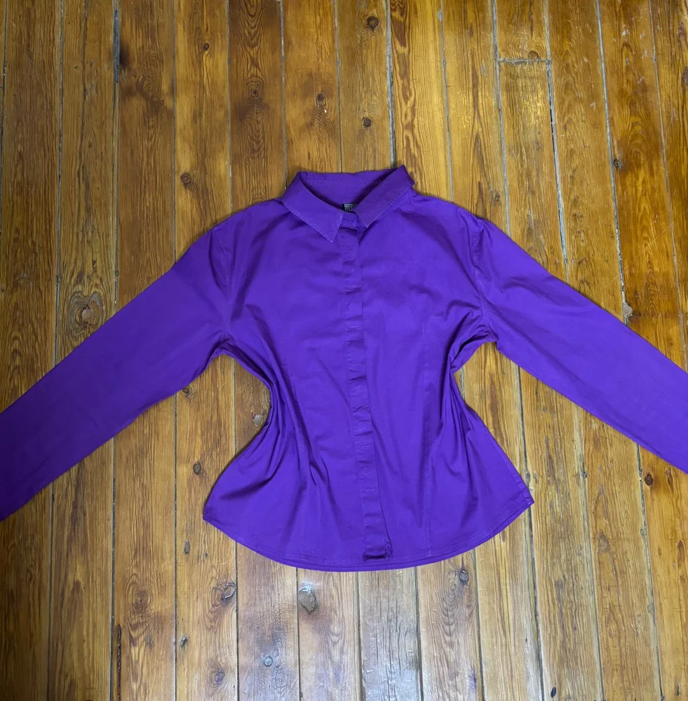 Hot Item Shirts, size XL / 42 / 14, photo 2