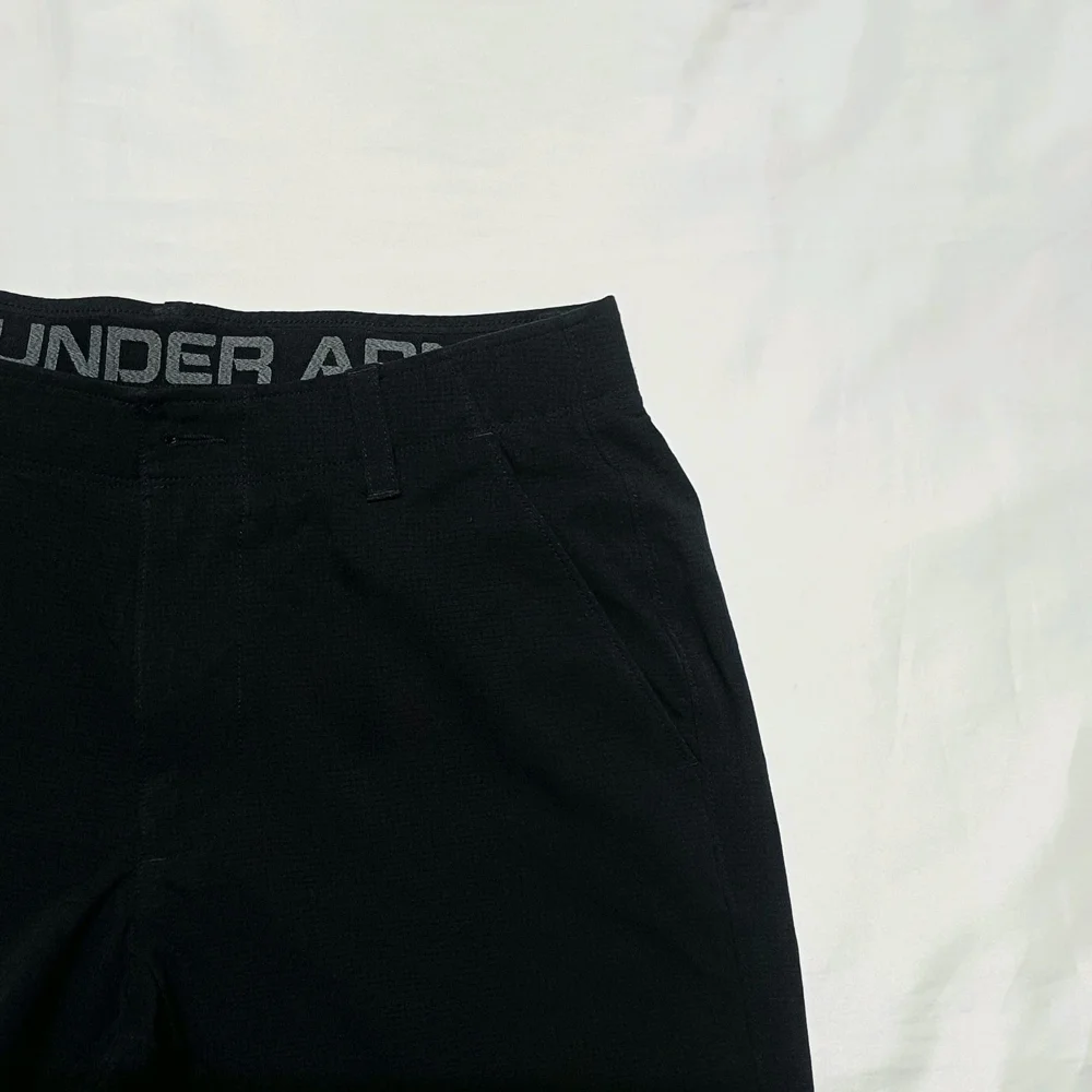 Under Armour Shorts, size W32, photo 2
