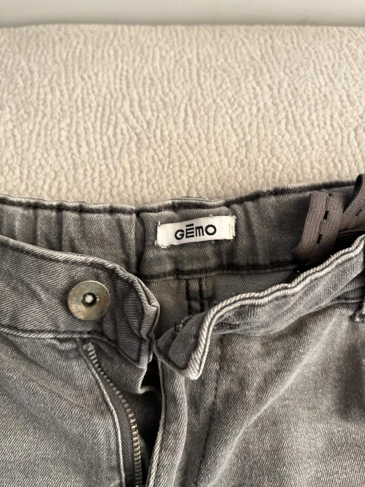 By Gemo Shorts, size XS / 34 / 6, photo 2