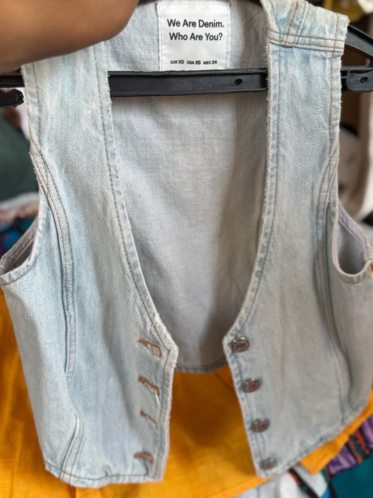 Pull & Bear Vests