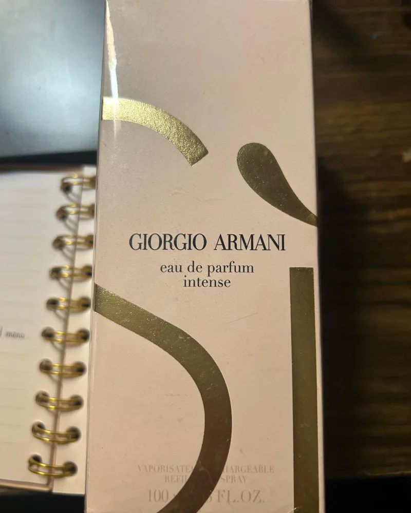 Giorgio Armani Perfume