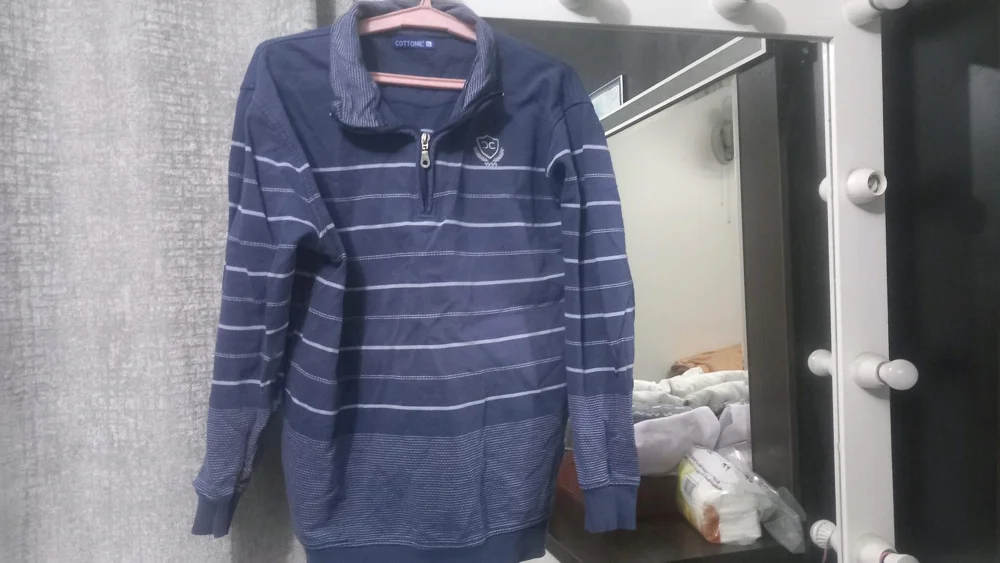Sweatshirts, size XL, photo 3