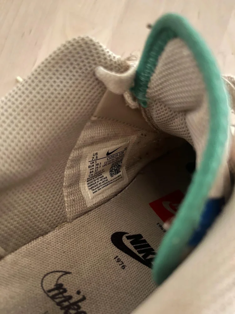 Nike Sneakers, size 38.5, photo 3