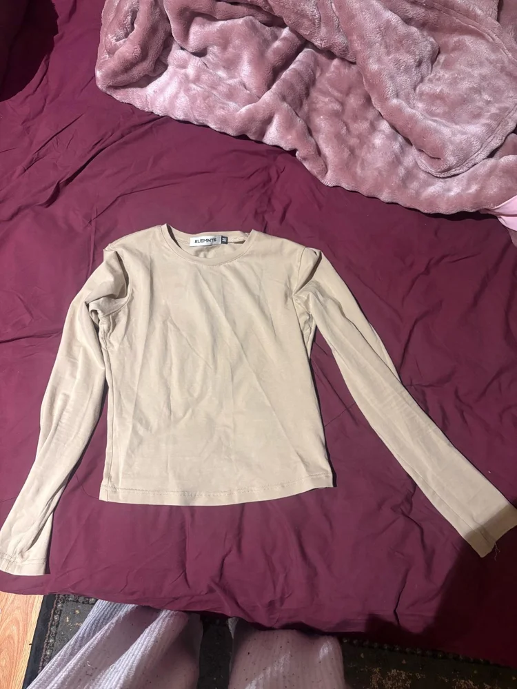 ELEMENTS Long Sleeve