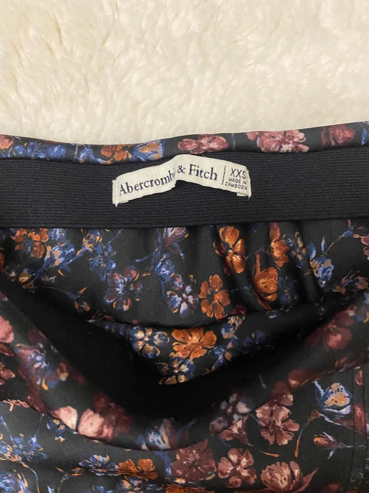 Abercrombie & Fitch Skirts, size XXS / 32 / 4, photo 3