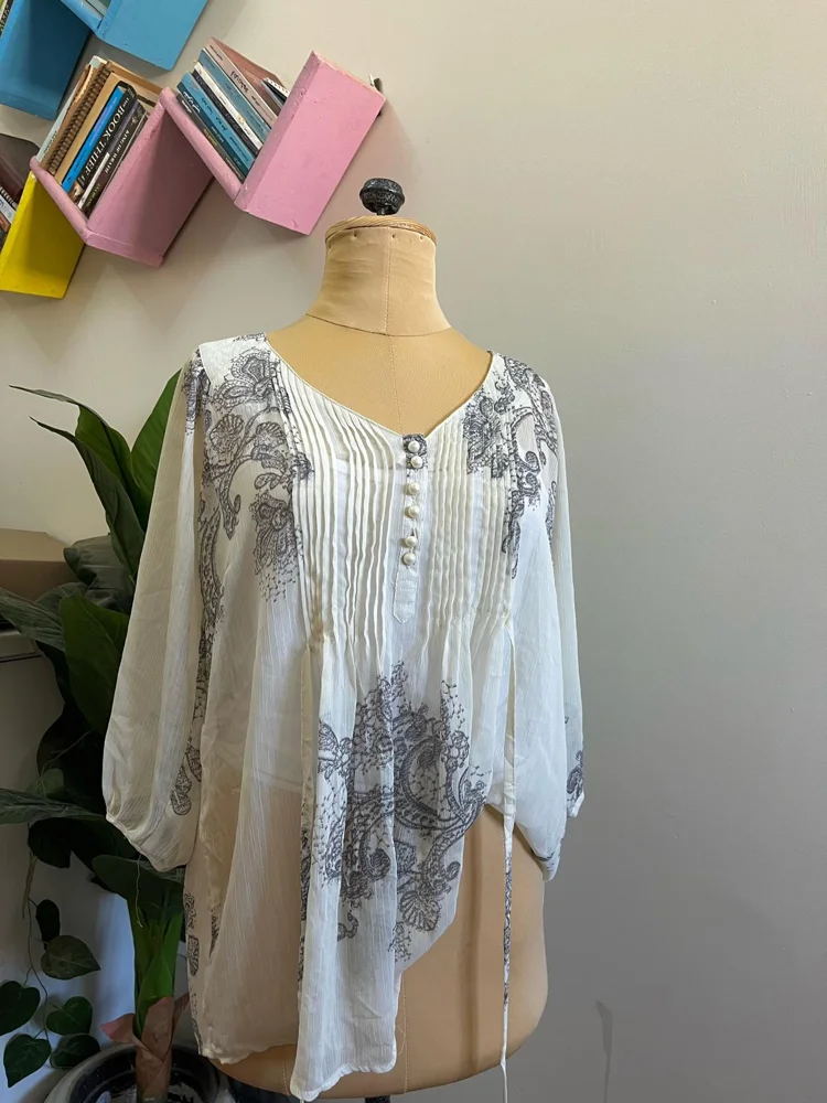 Blouses, size Other, photo 2