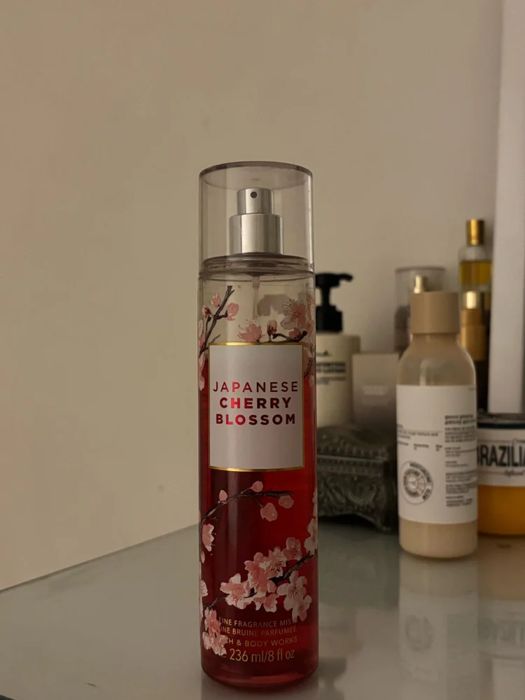 Bath & Body Works Perfume