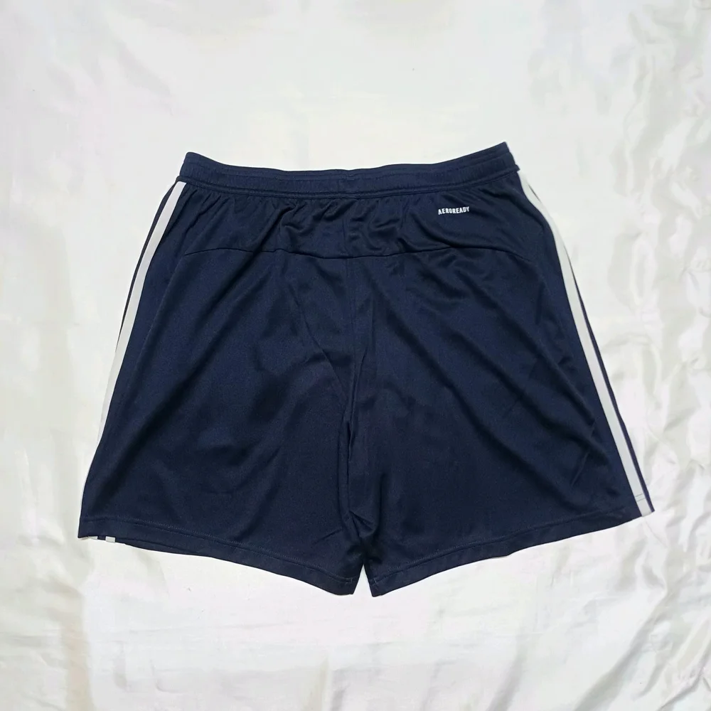 adidas Shorts, size L, photo 4
