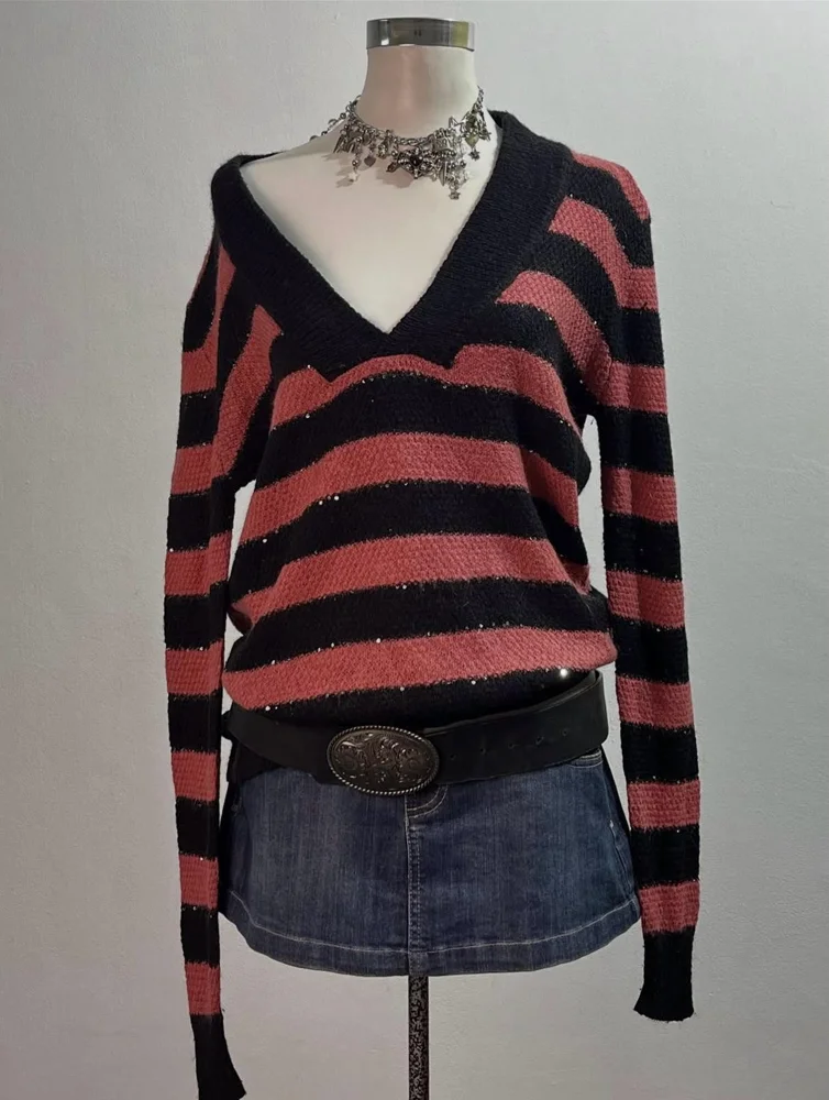 GUESS Sweaters & Pullovers