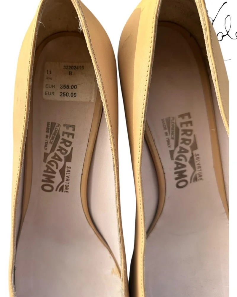 Ferragamo Heels, size 41.5, photo 4