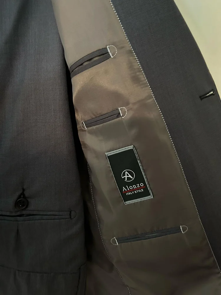 Suits, size L, photo 2