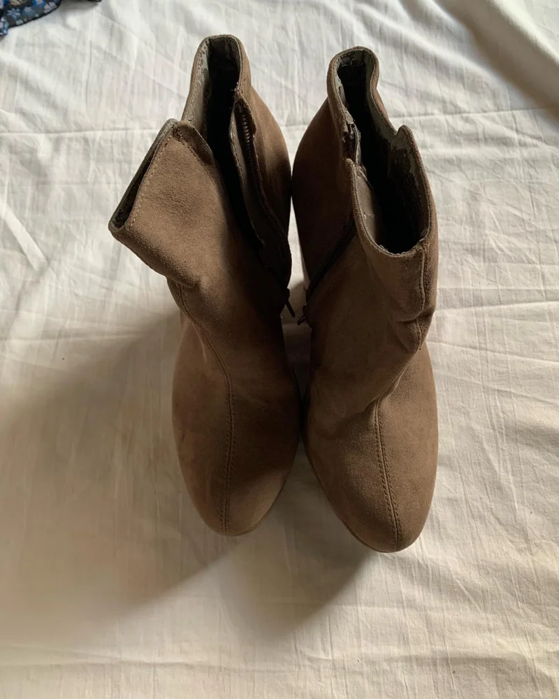 Forever 21 Boots, size 37.5, photo 4