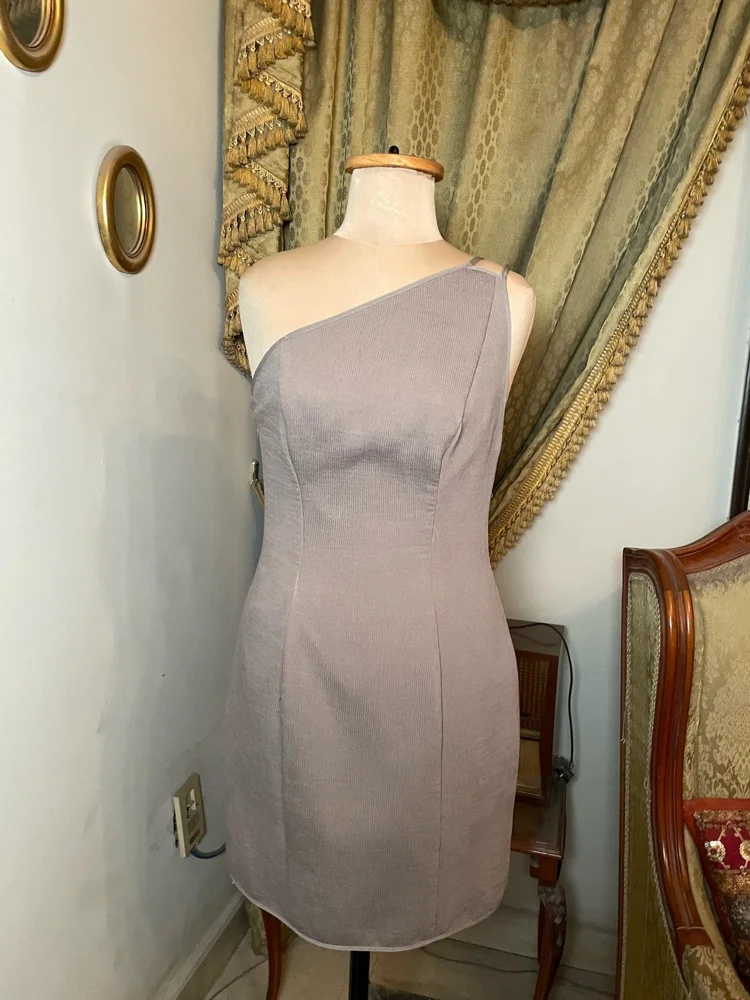 Midi Dresses