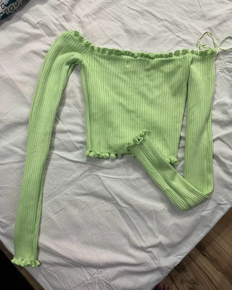 New Yorker Crop Tops