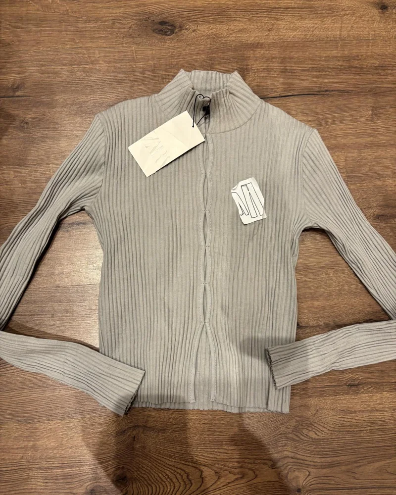 Zara Long Sleeve
