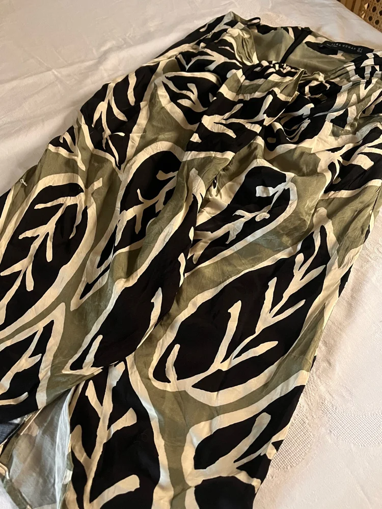 Zara Skirts