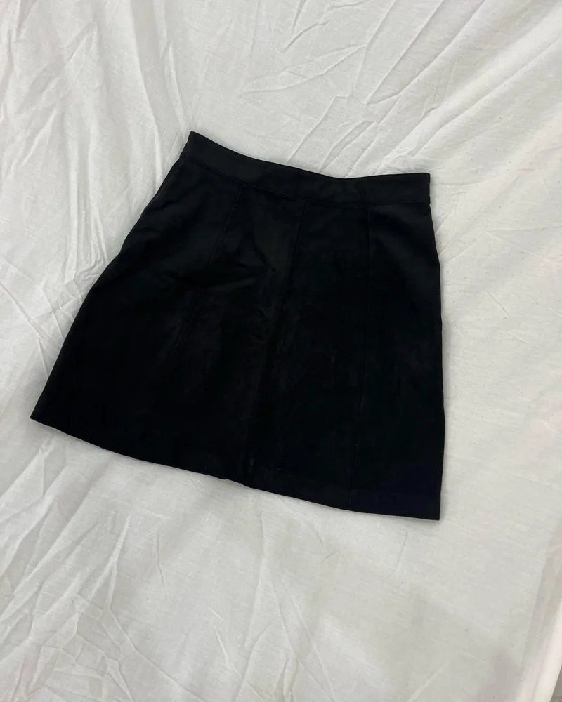 Aritzia Skirts, size Other, photo 2