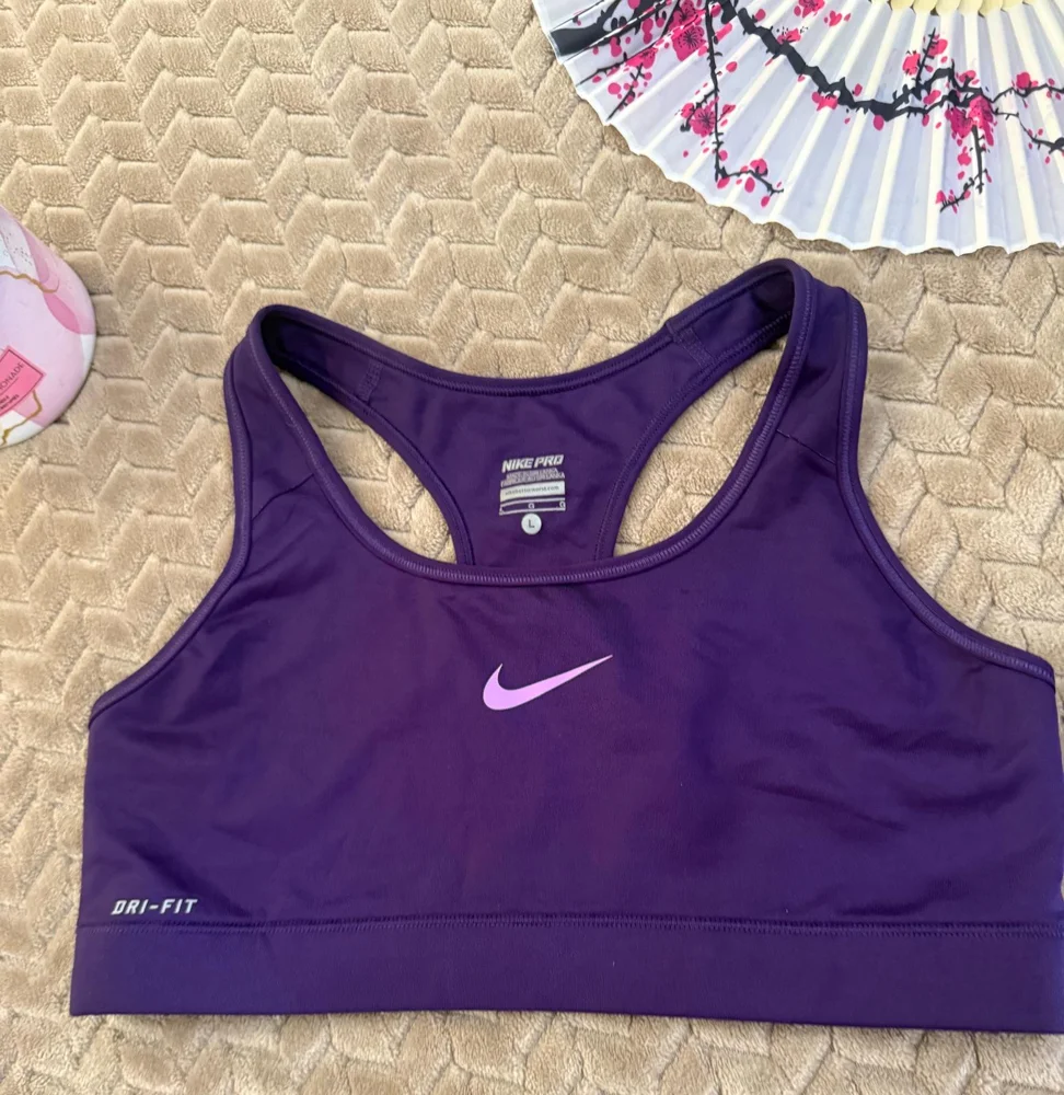 Nike Sports Bras, size L / 40 / 12, photo 2