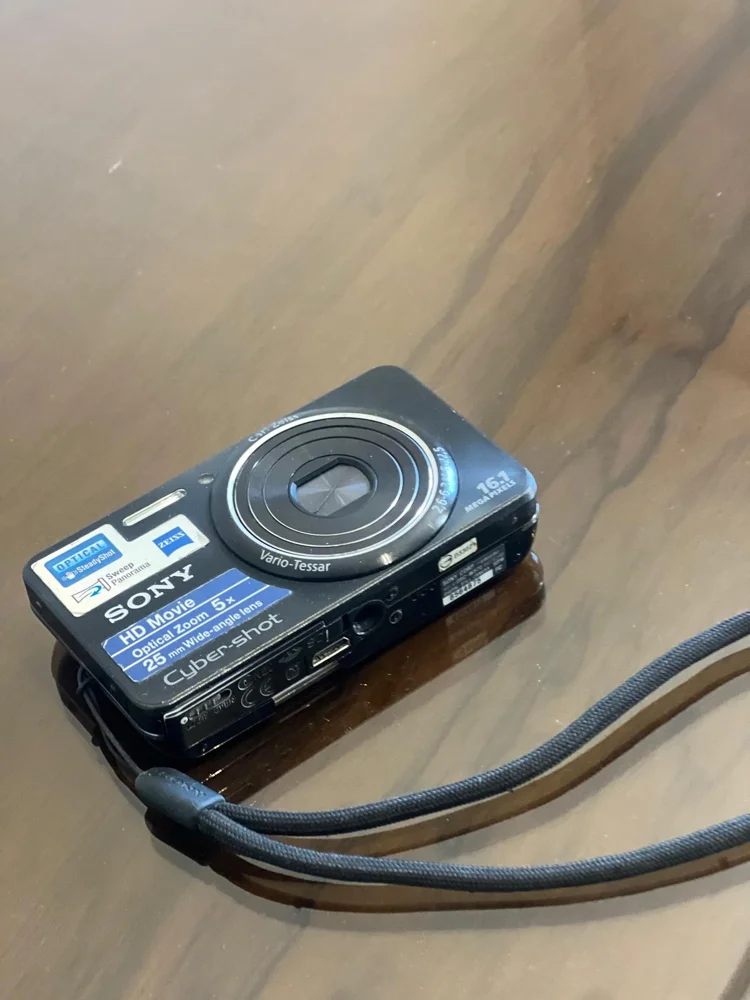 Sony Digital Cameras, size XS, photo 3