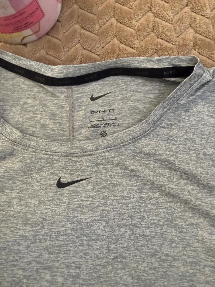 Nike T-shirts, size L / 40 / 12, photo 2