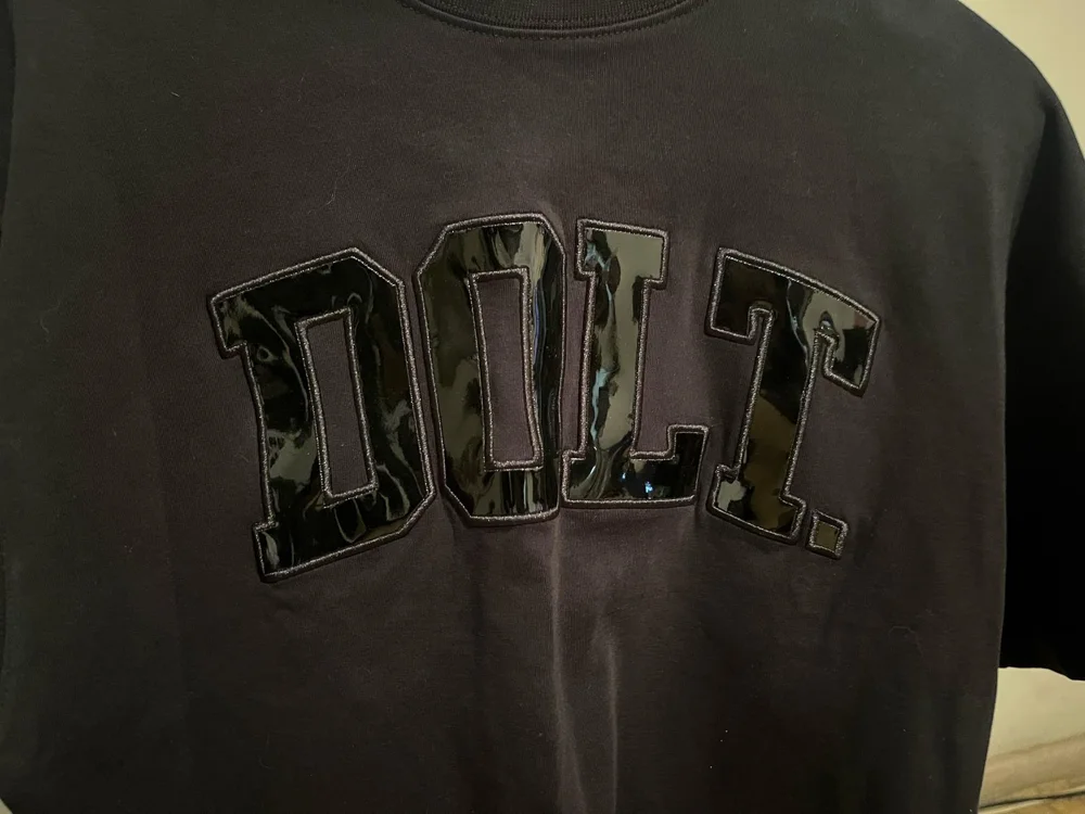 local brands T-shirts, size S, photo 2
