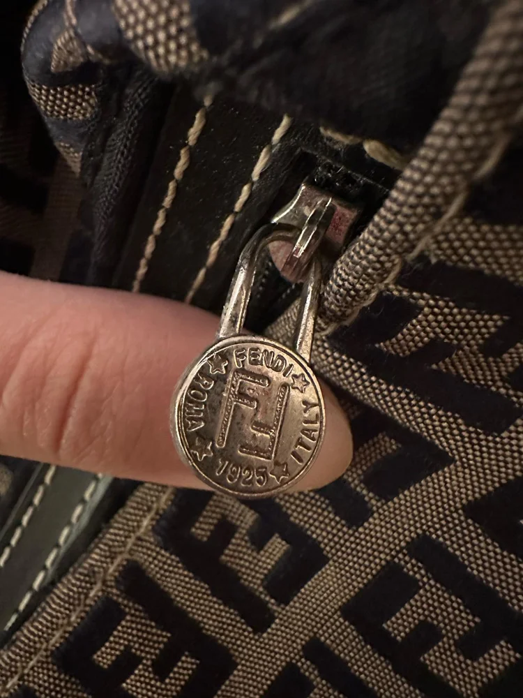 Fendi Shoulder Bag, size One size, photo 6