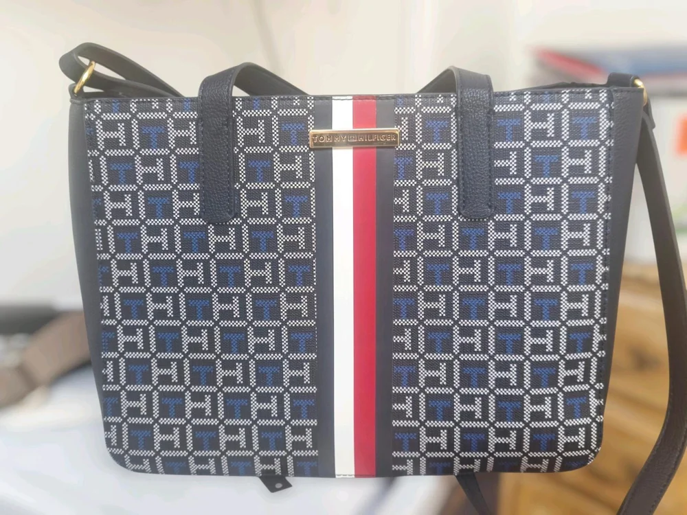 Tommy Hilfiger Handbags