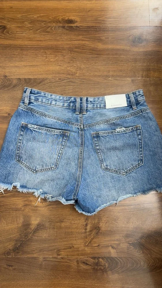 Stradivarius Shorts, size L, photo 2