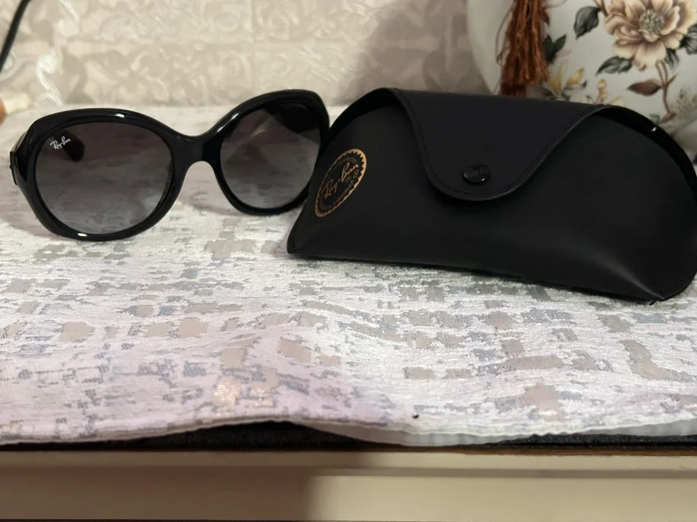 Ray-Ban Sunglasses