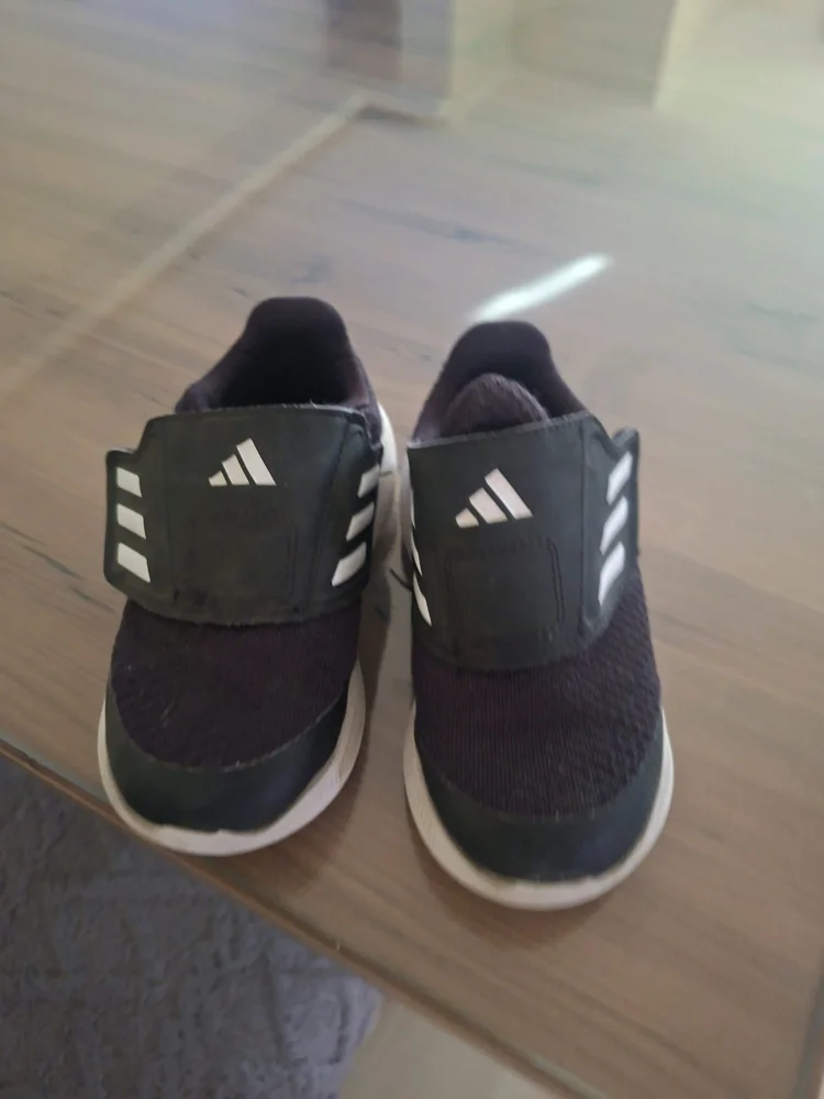 adidas Shoes, size 3y, photo 2