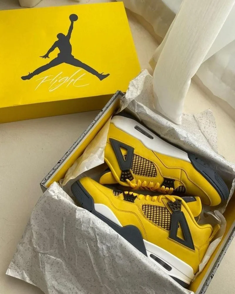 Air Jordan Sneakers, size 37, photo 2