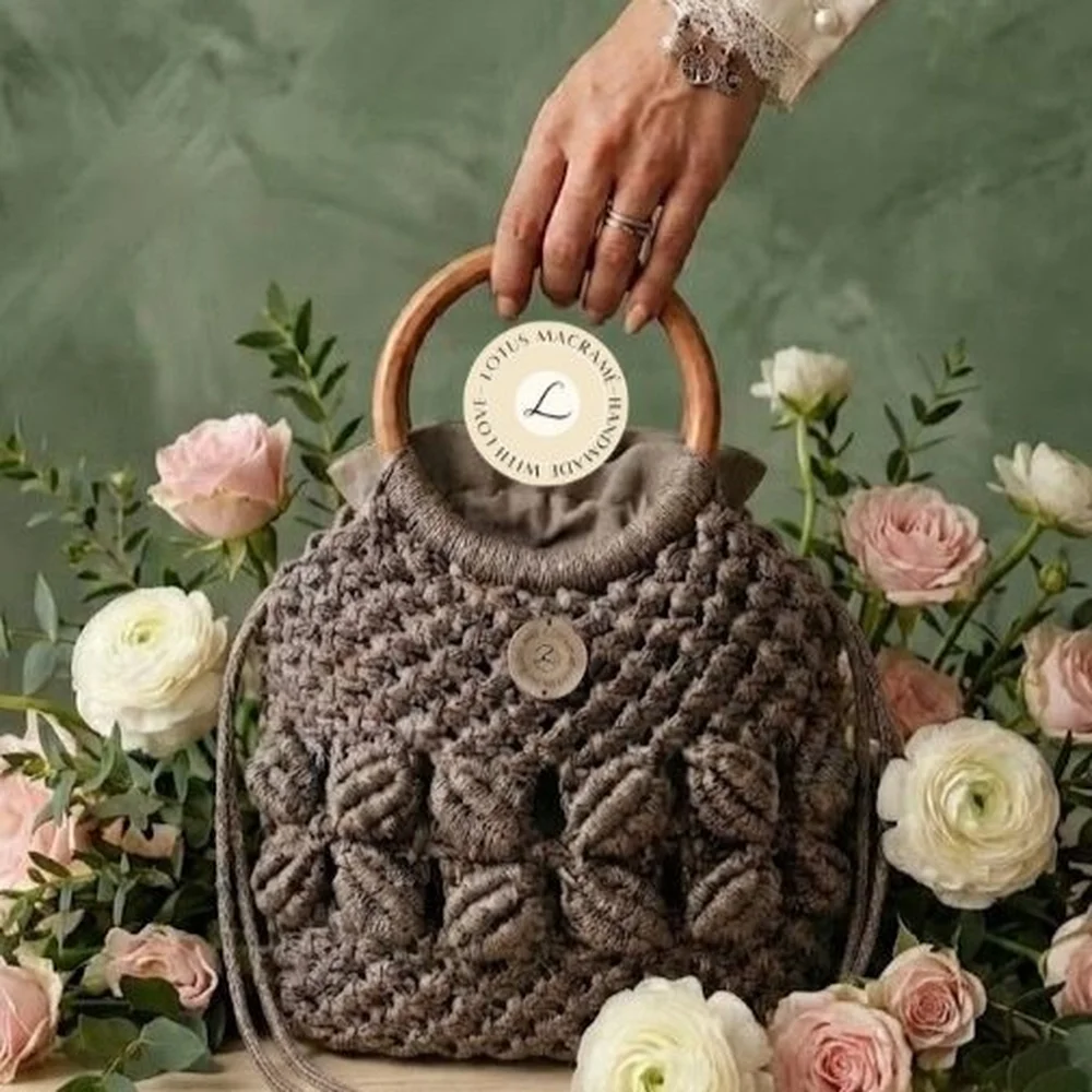 Lotus Cross-Body Bag, size Other, photo 2