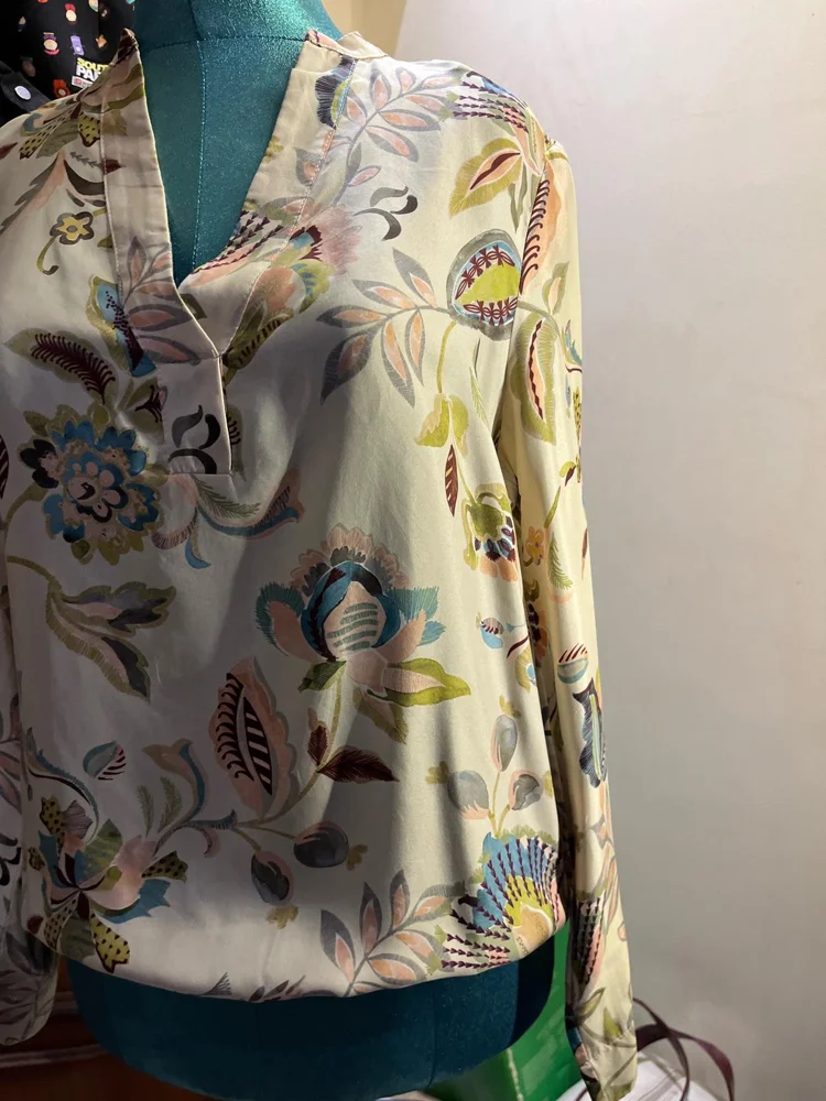Momoni Blouses, size M / 38 / 10, photo 2