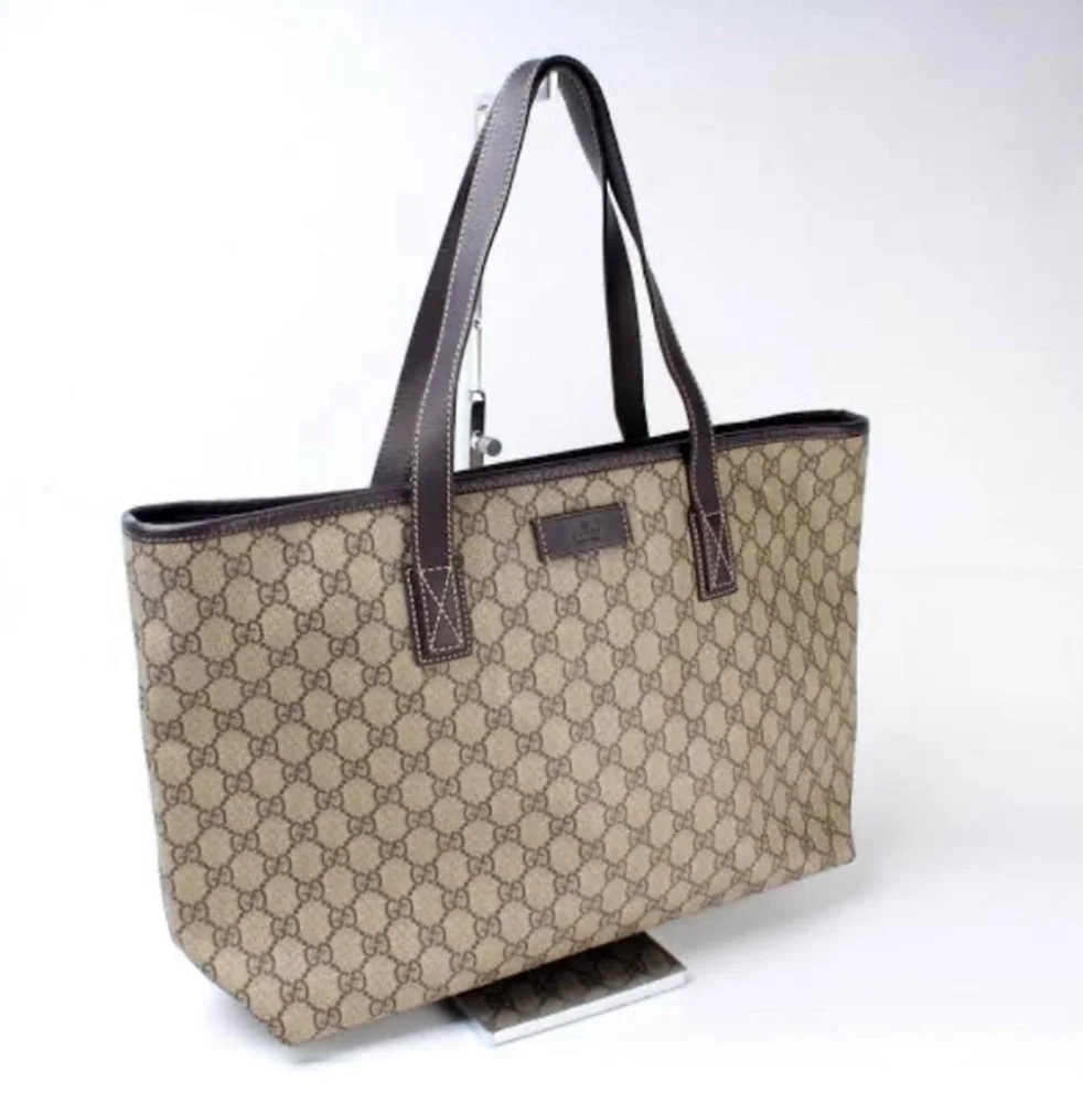 Gucci Shoulder Bag