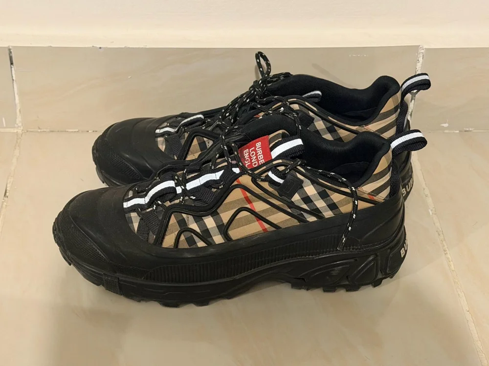 Burberry Sneakers, size 42, photo 5