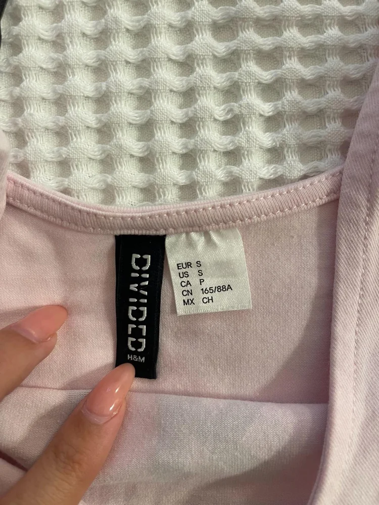 H&M T-shirts, size S / 36 / 8, photo 3
