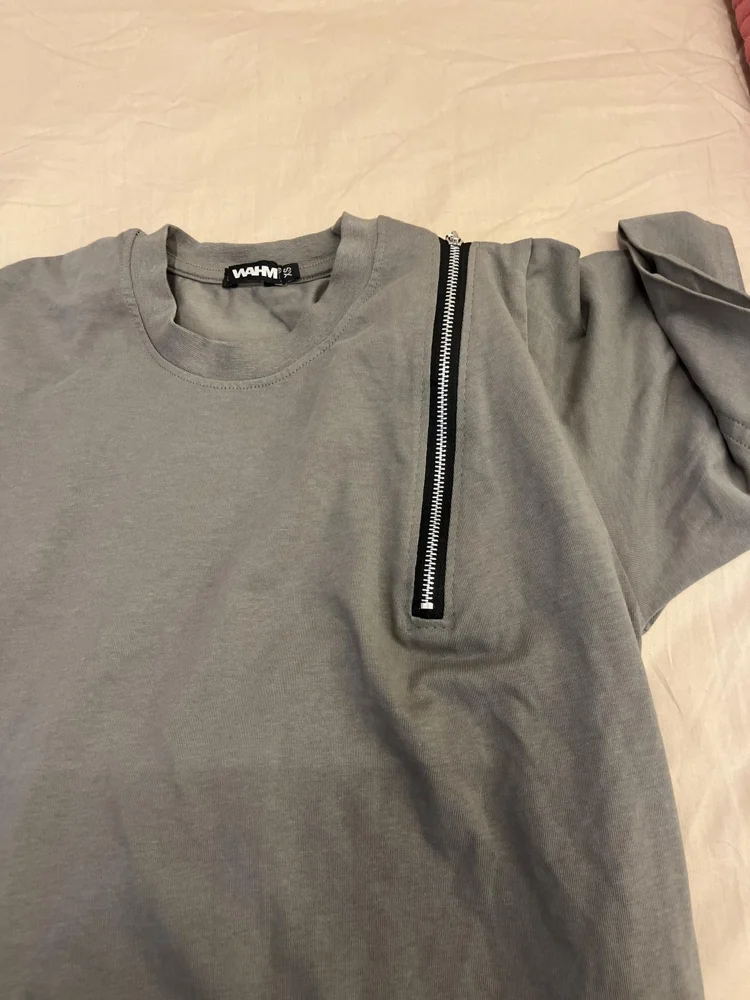 T-shirts, size XS, photo 4