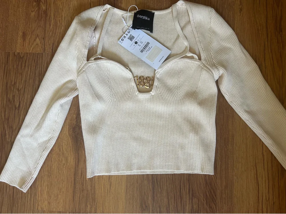 Bershka Crop Tops