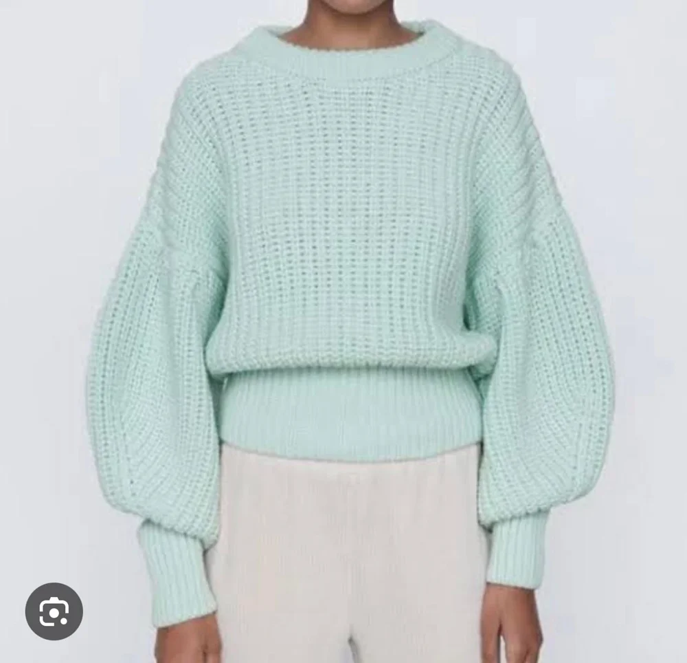 Zara Sweaters & Pullovers