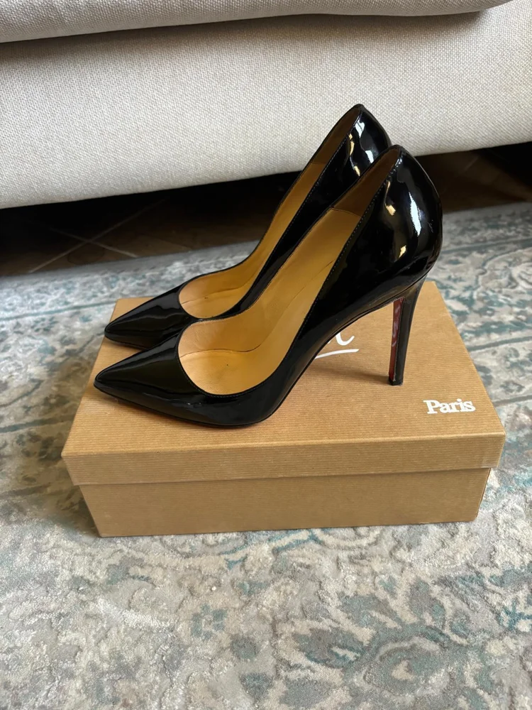 Christian Louboutin Pumps