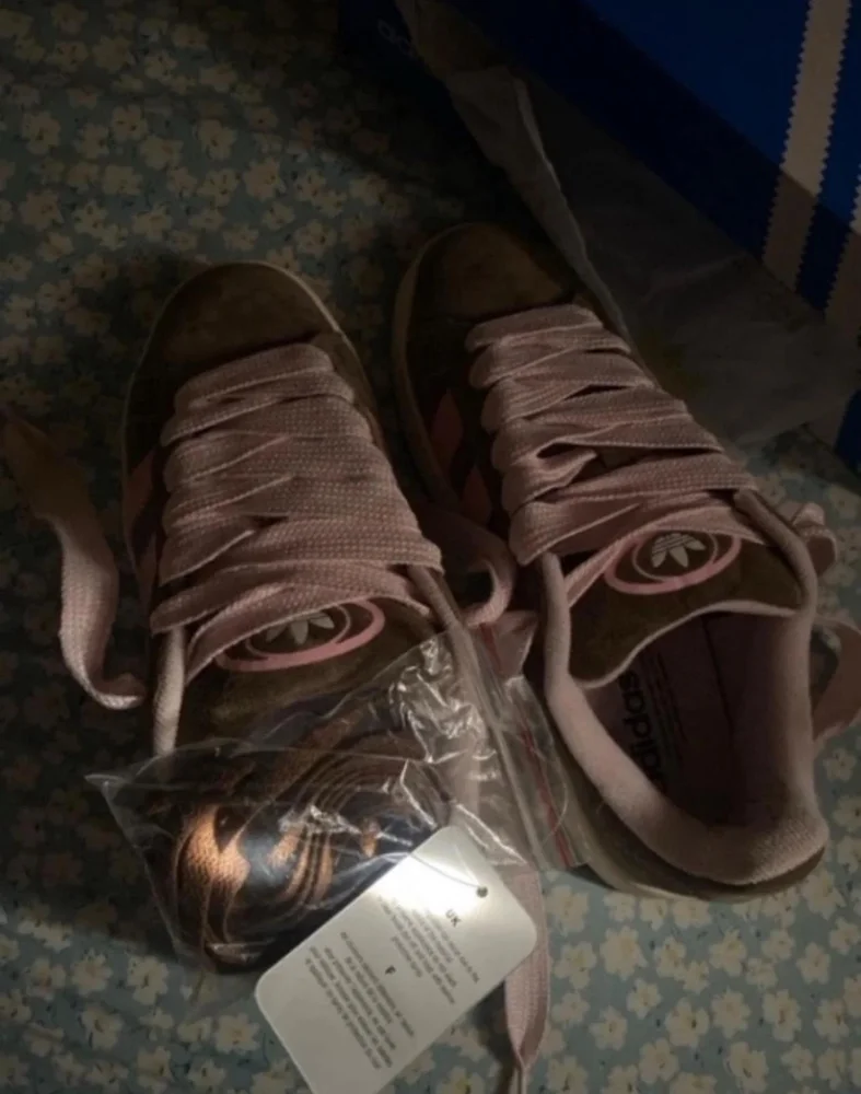 adidas Sneakers, size 39, photo 2