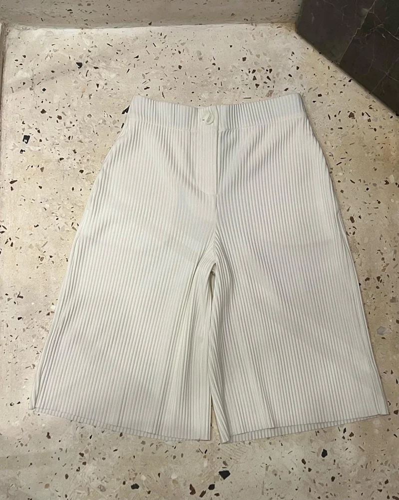 COS Capris