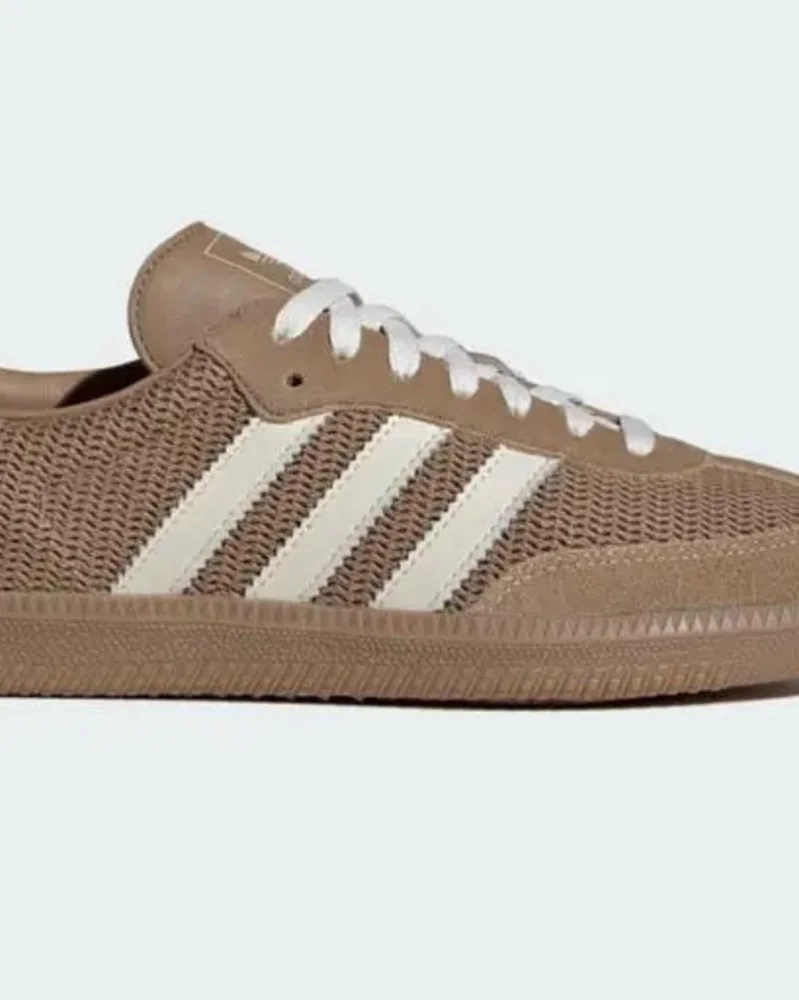 adidas Sneakers